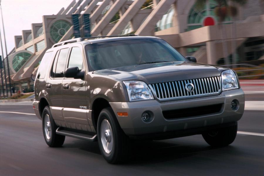  Mercury Mountaineer 2002 года  (фото 27 из 73)